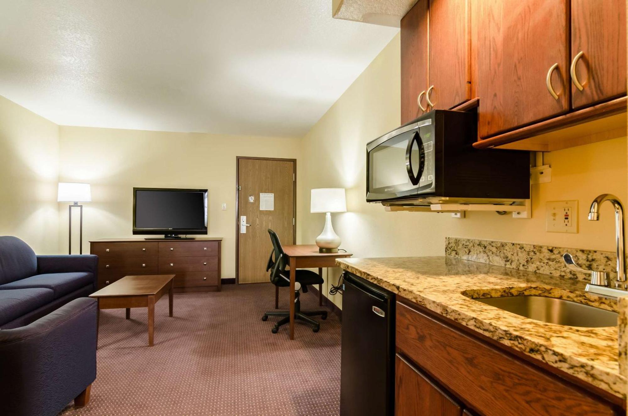 Comfort Inn Colby Exterior foto